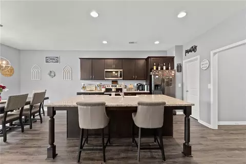6519 River Station Dr, Lula, GA 30554 photo 4