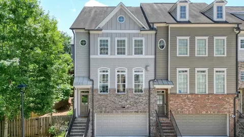2093 Callaway Ct NW, Atlanta, GA 30318