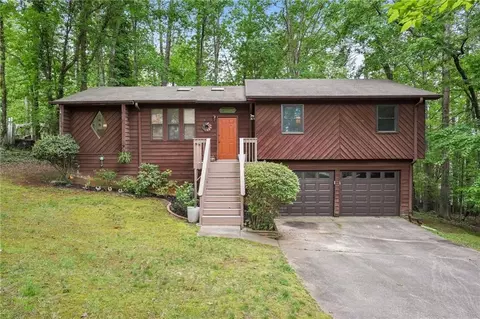 3679 Regent Dr NW, Kennesaw, GA 30144