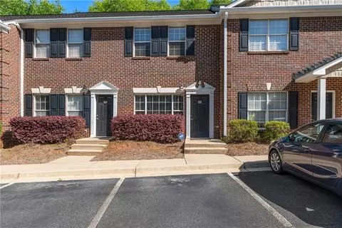 101 Wood Lake Dr #307, Athens, GA 30606