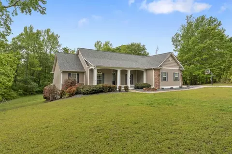 109 J O Simmons Path, Douglasville, GA 30134