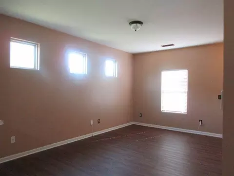 Living - 6069 Semaphore Rdg, Rex, GA 30273 photo 2 of 6