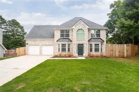 1976 Glen Echo Dr, Decatur, GA 30032