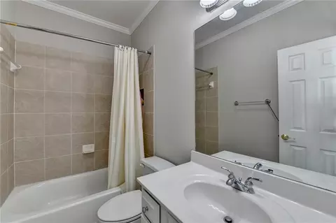 Bath - 1875 Briergate Dr, Duluth, GA 30097 photo 3 of 6