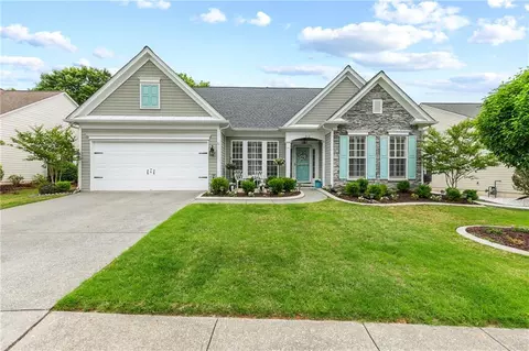 912 Santa Anita Dr, Woodstock, GA 30189