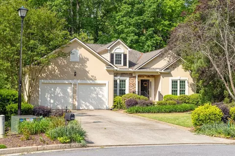 2825 Harbor Cove Ct, Cumming, GA 30041