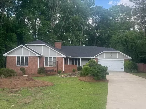 801 Sugar Creek Trl SE, Conyers, GA 30094
