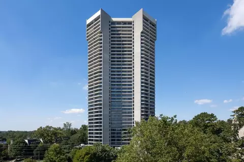 2660 Peachtree Rd #7F, Atlanta, GA 30305