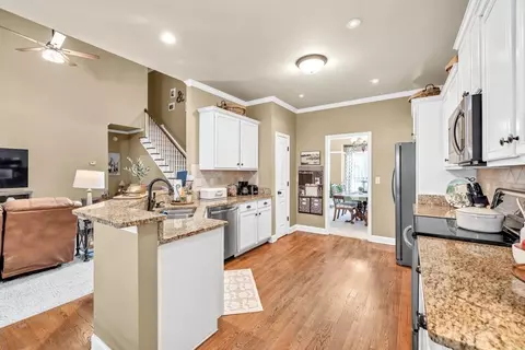 Kitchen - 3125 Flatbottom Dr, Dacula, GA 30019 photo 3 of 8