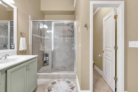 Bath - 3125 Flatbottom Dr, Dacula, GA 30019 photo 4 of 7