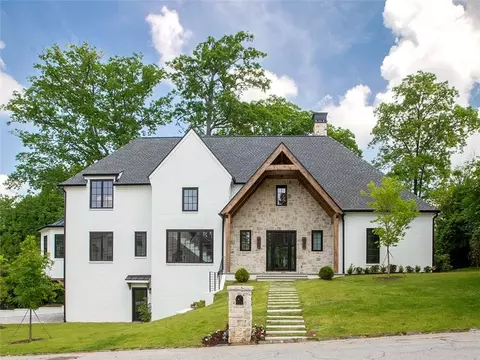 464 Pine Tree Dr NE, Atlanta, GA 30305