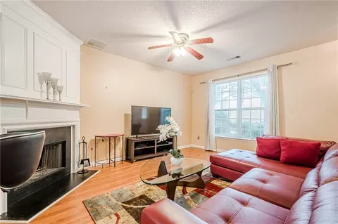 3746 Berkeley Xing, Duluth, GA 30096 photo 7