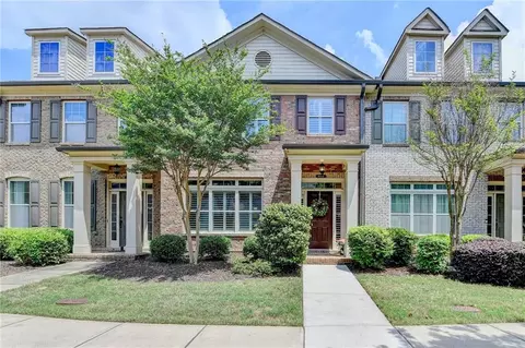 7725 Pierpoint Ln, Alpharetta, GA 30005