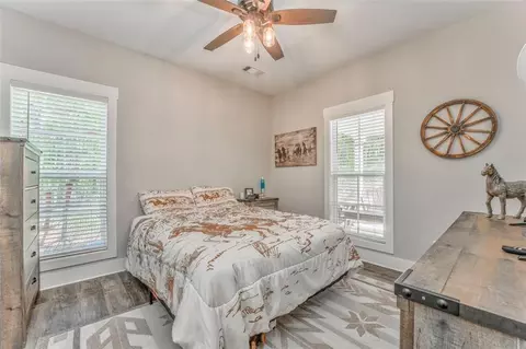 Bedroom - 555 E Valley Rd NE, Rydal, GA 30171 photo 7 of 11