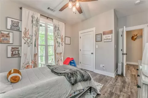 Bedroom - 555 E Valley Rd NE, Rydal, GA 30171 photo 10 of 11