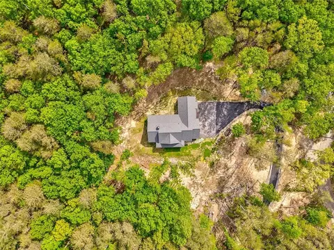 View/Area - 555 E Valley Rd NE, Rydal, GA 30171 photo 2 of 3