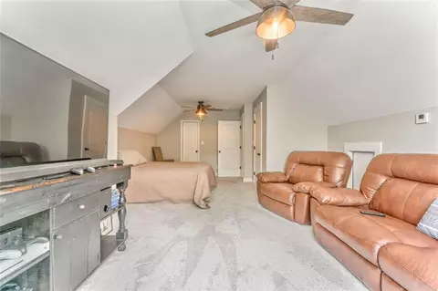 Bedroom - 555 E Valley Rd NE, Rydal, GA 30171 photo 6 of 11