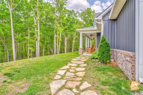 Exterior - 555 E Valley Rd NE, Rydal, GA 30171 photo 6 of 14