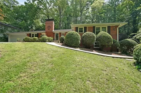 6835 Castleton Dr, Sandy Springs, GA 30328