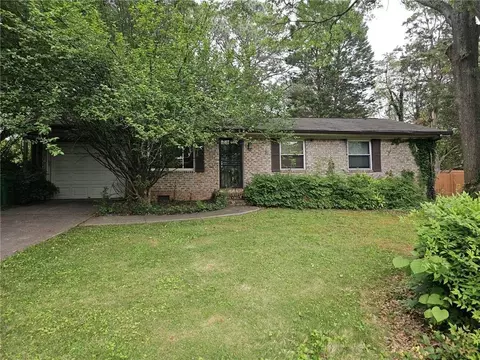 1517 Colony East Cir, Stone Mountain, GA 30083