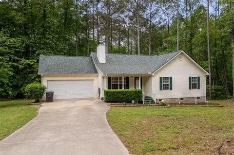 191 Bobolink Dr, Monticello, GA 31064
