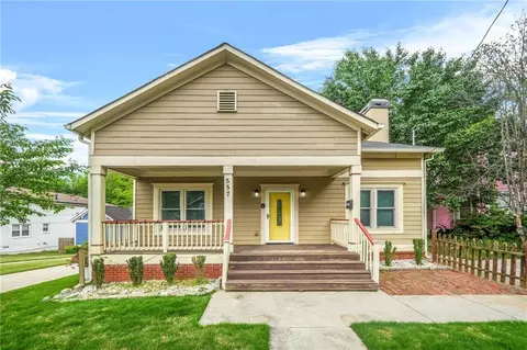 557 Lawton St SW, Atlanta, GA 30310