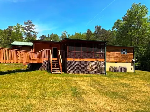 Exterior - 105 Doe Dr, Temple, GA 30179 photo 5 of 15
