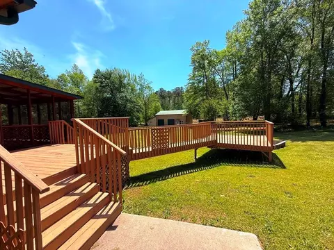 Exterior - 105 Doe Dr, Temple, GA 30179 photo 11 of 15