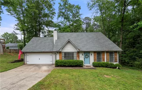 4934 Woodstream Ln NW, Acworth, GA 30102