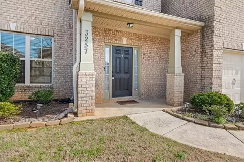 3257 Alhambra Cir, Hampton, GA 30228 photo 2