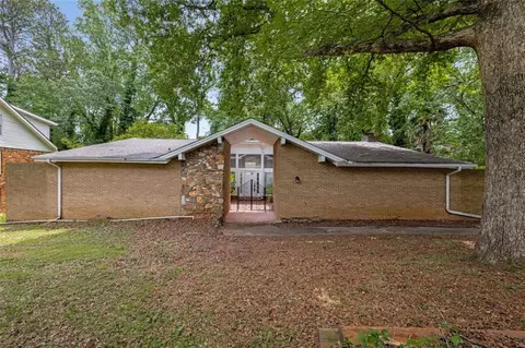 4701 Riverwood Cir, Decatur, GA 30035