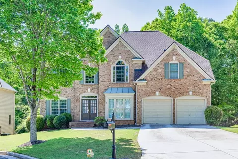 902 Preserve Bluff Dr, Buford, GA 30518