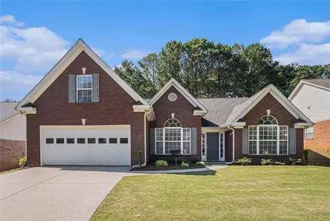 1180 Chandler Ridge Dr, Lawrenceville, GA 30045