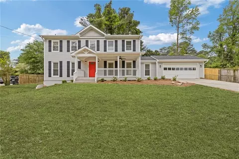 565 Deer Run SW, Lilburn, GA 30047