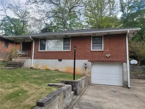 1230 Lloyd Dr, Forest Park, GA 30297