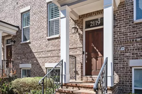 2119 Dee Dee Muse Ln NW, Atlanta, GA 30318