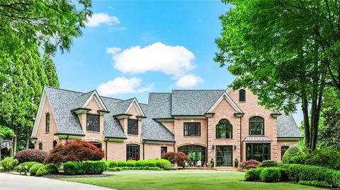 6515 Ashbourne Ct, Suwanee, GA 30024