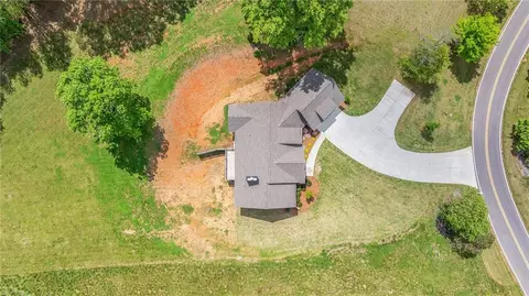 View/Area - 375 Spring Field Dr, Clarkesville, GA 30523 photo 1 of 5