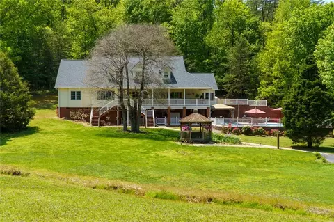 6837 Hwy Us 129 N, Cleveland, GA 30528