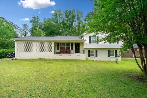 1448 Drayton Woods Dr, Tucker, GA 30084
