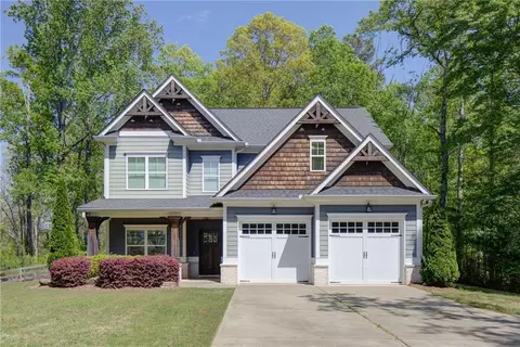 86 Sunset Dr, Dawsonville, GA 30534