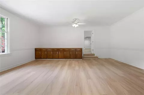 Living - 854 Hickory Ridge Dr, Jackson, GA 30233 photo 7 of 7