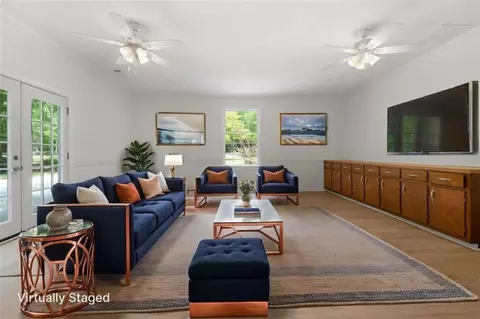 Living - 854 Hickory Ridge Dr, Jackson, GA 30233 photo 6 of 7