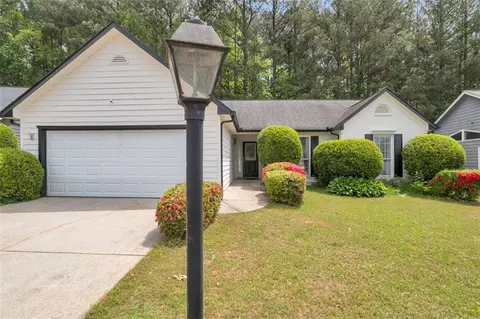 3130 Jorden Crest Ct, Lawrenceville, GA 30044