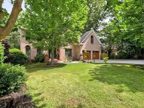 5105 Tynewick Trce NE, Roswell, GA 30075