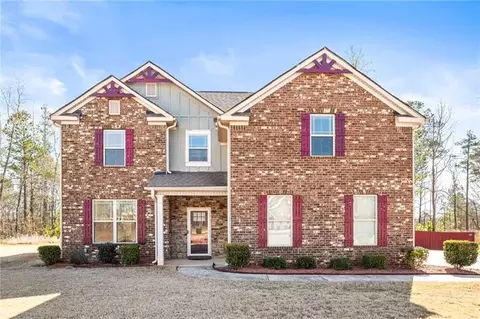 12348 Hillcrest Dr, Hampton, GA 30228