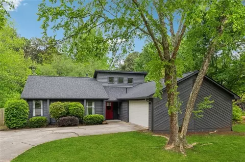 1280 Gin House Ln, Lawrenceville, GA 30045