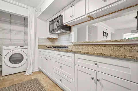 228 Smokerise Cir SE, Marietta, GA 30067