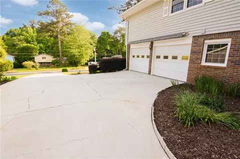 3407 Larch Pine Dr, Duluth, GA 30096 photo 4