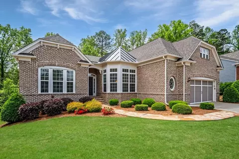 6732 Chimney Ridge Ct, Hoschton, GA 30548